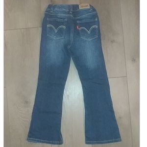 Girl's Levi's jeans